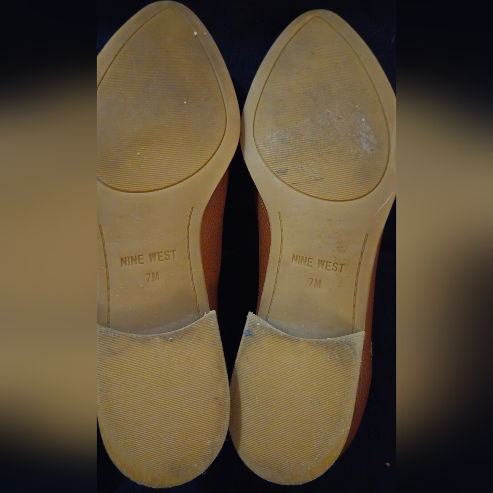 Nine West Tan Ankle Booties - Size 7M - Picture 6 of 10